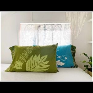 Kealopiko hapa pillowcase set